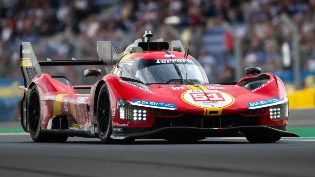 Победивший в Ле-Мане гиперкар Ferrari может породить три дорожных автомобиля